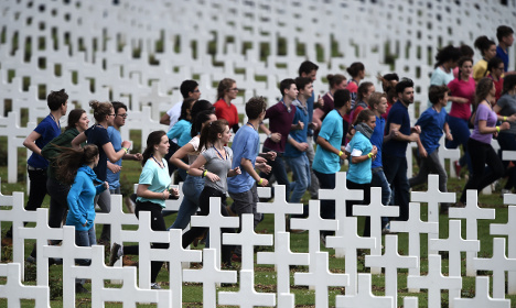 Children jog among graves at Verdun: Was it 'indecent'?